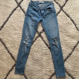 levi’s skinny jeans